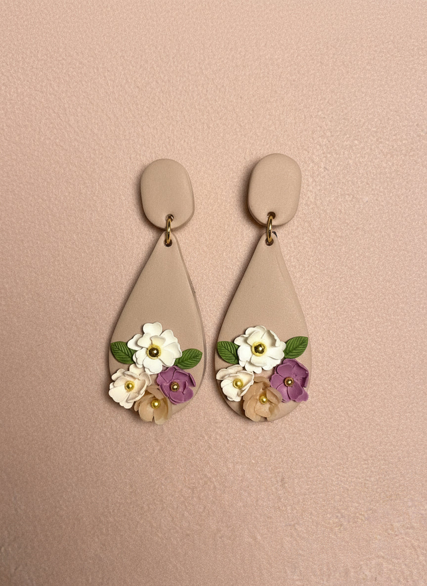Floral Bouquet Teardrop