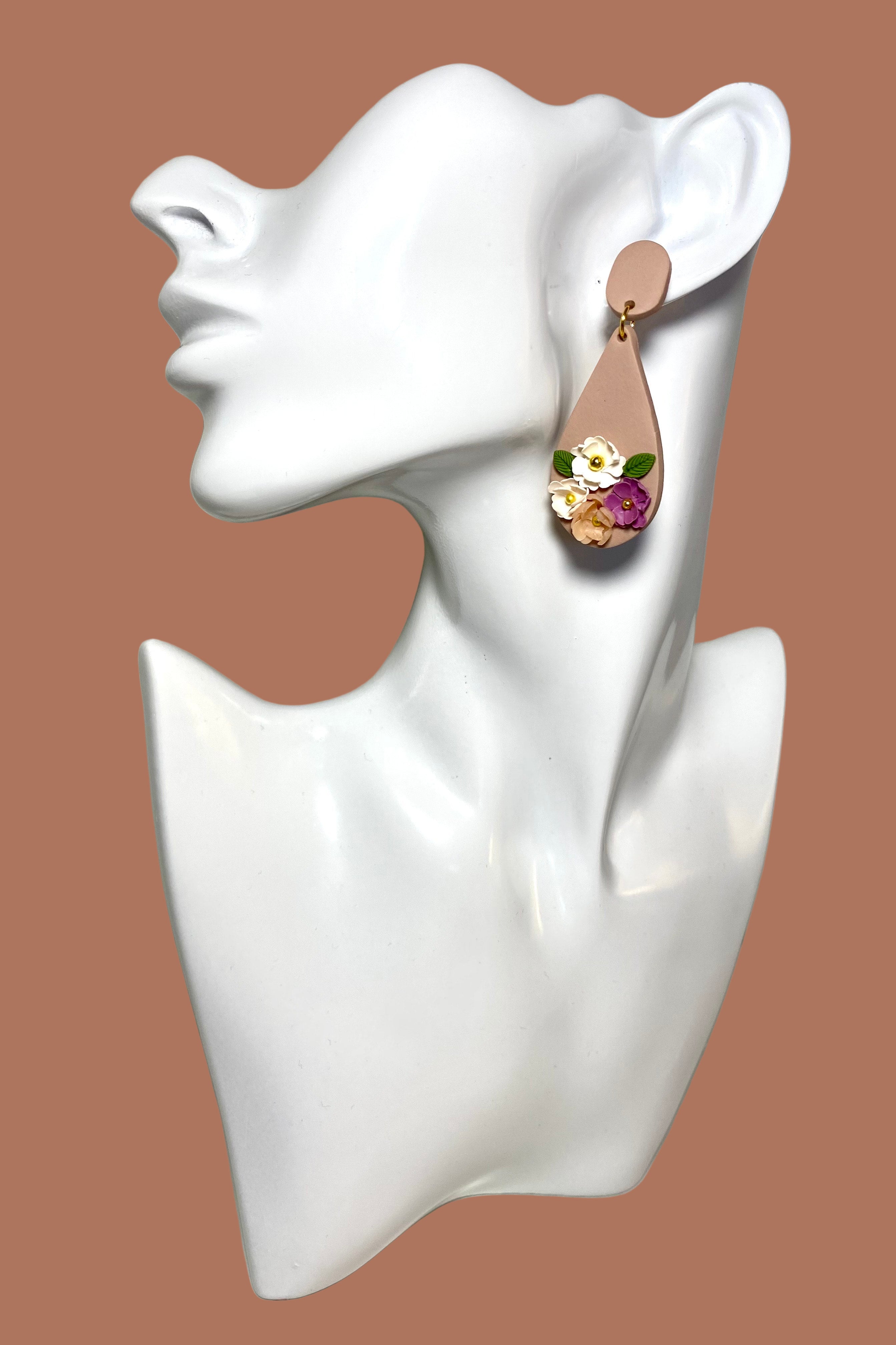 Floral Bouquet Teardrop