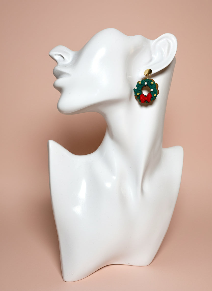 Christmas Wreath (Brown base)