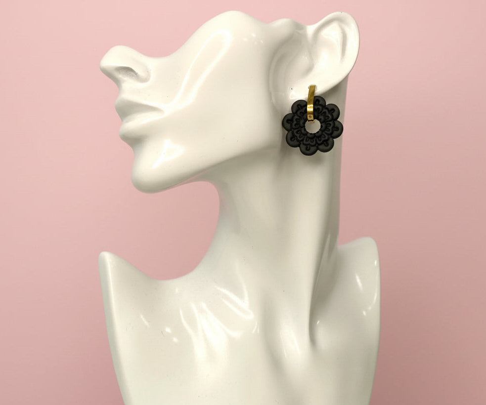 Flower Hoop Dangle (Black)