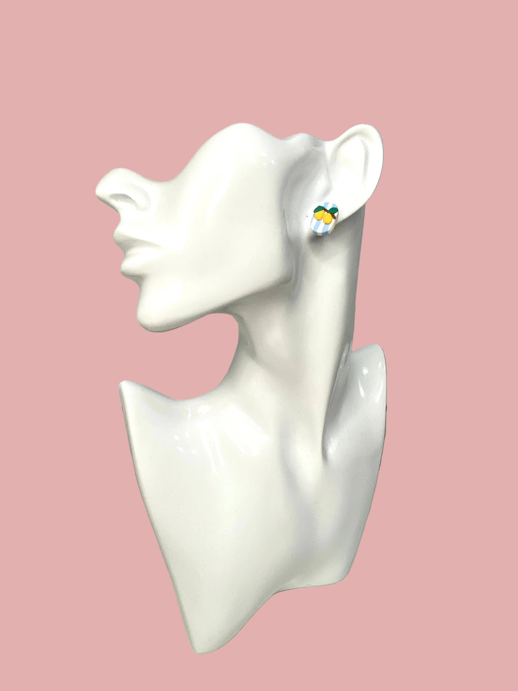 Lemon studs